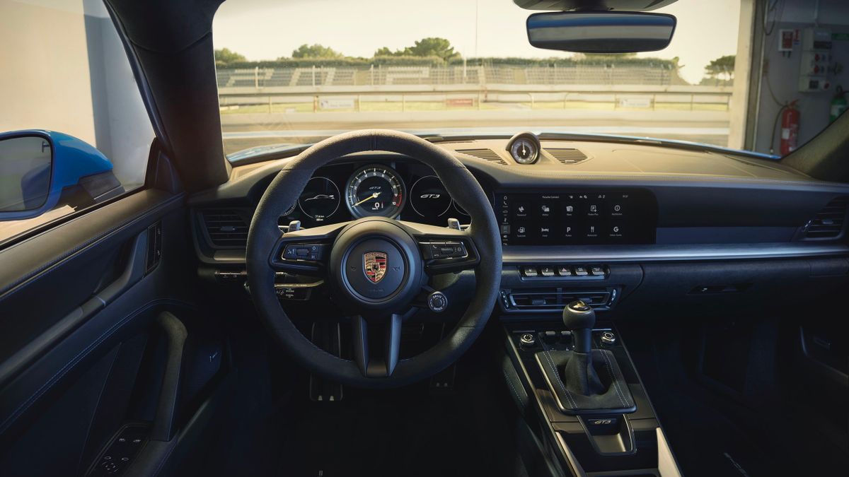 Порше 911 GT3 2021. Панель приборов. Купе, 4 поколение