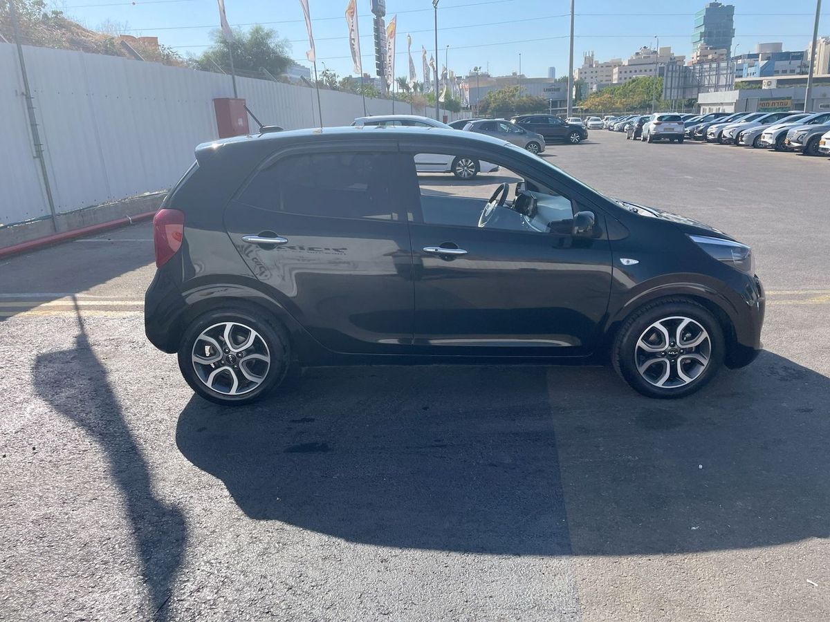 Kia Picanto 2nd hand, 2022, private hand