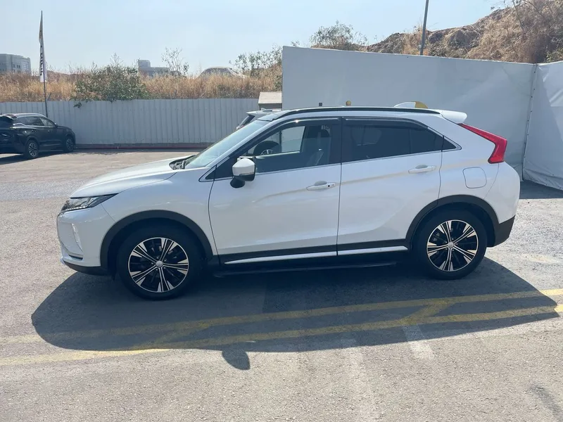 Mitsubishi Eclipse Cross 2ème main, 2021, main privée