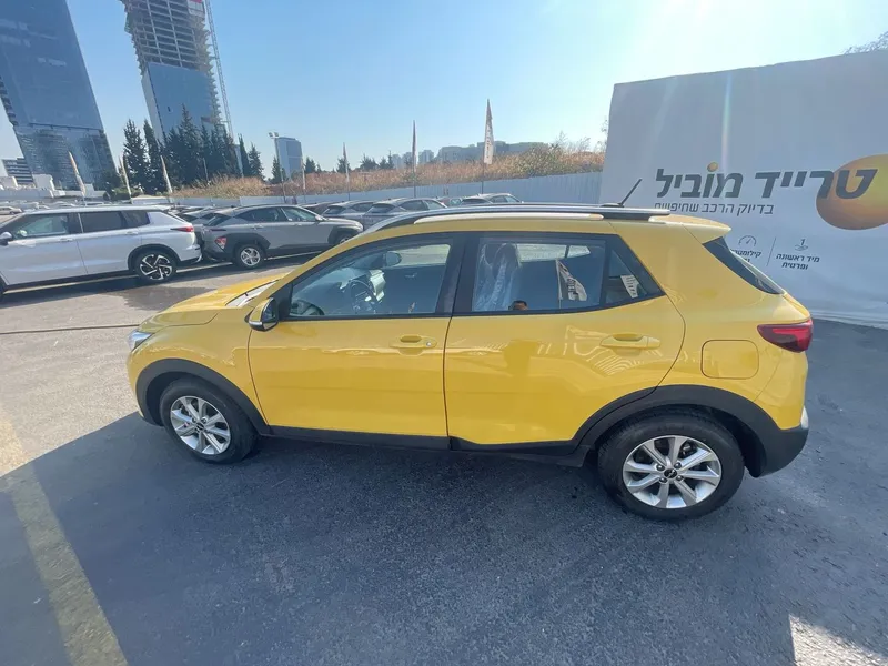 Kia Stonic 2nd hand, 2022, private hand