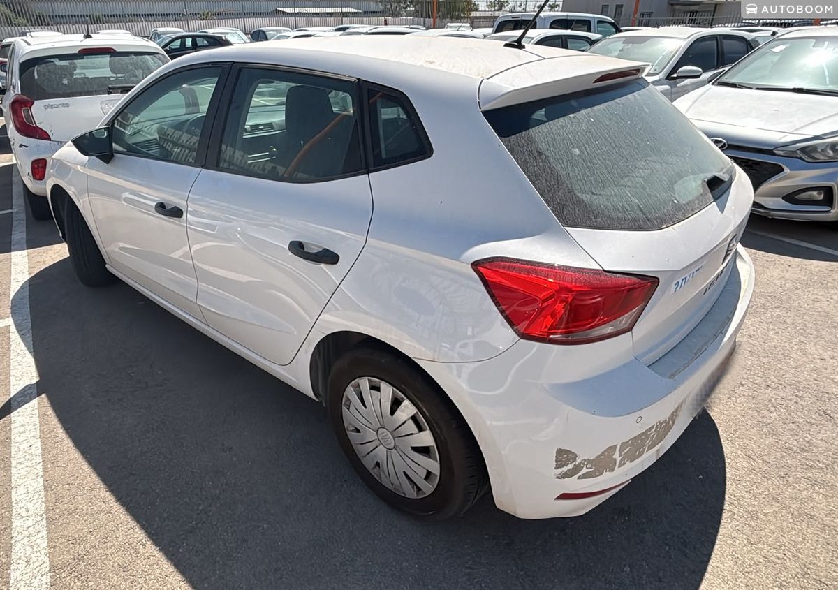 SEAT إيبيزا مستعمل, 2021