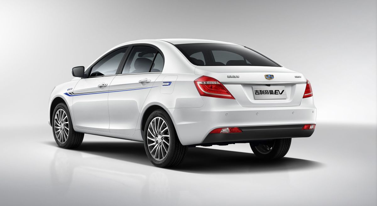 ג'ילי Emgrand EV 2015. מרכב, צורה. סדאן, 1 דור