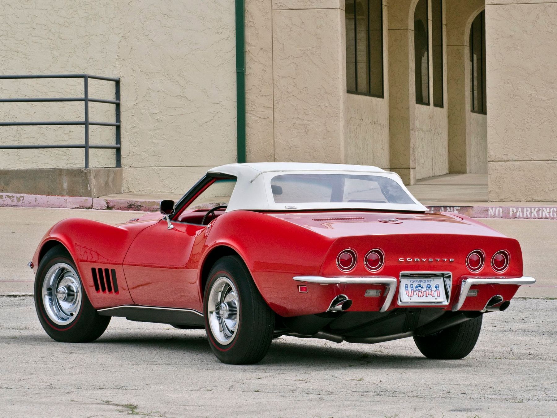 Chevrolet Corvette 1975