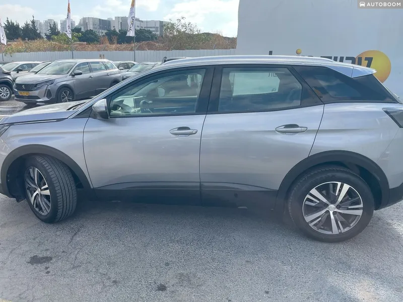 Peugeot 3008 2nd hand, 2021