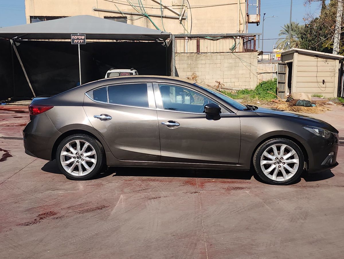 Mazda 3 2ème main, 2014, main privée