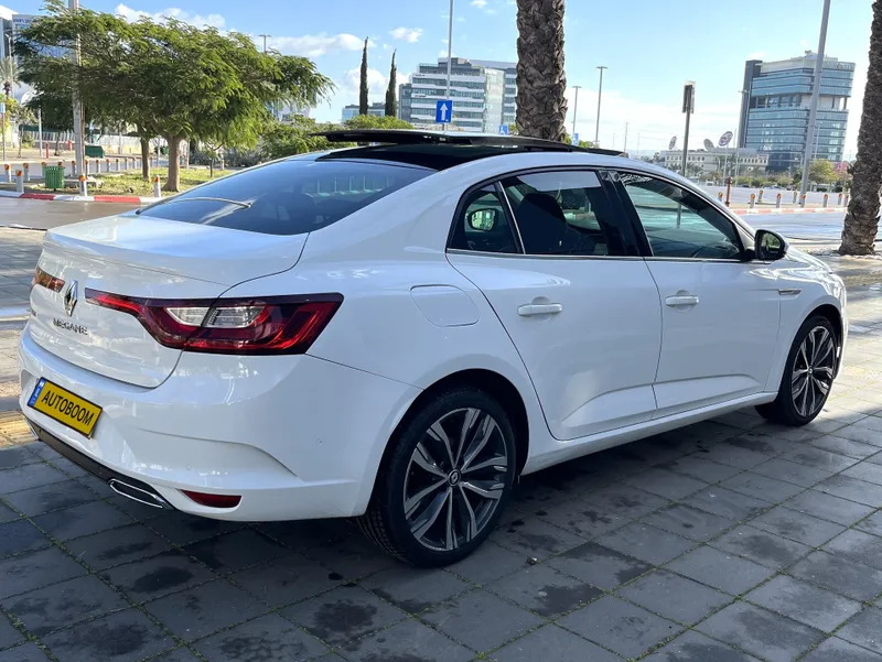 Renault Megane с пробегом, 2023, частная
