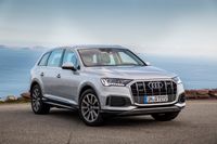 Audi Q7, 2 generation, restyling. In production since 2016.
