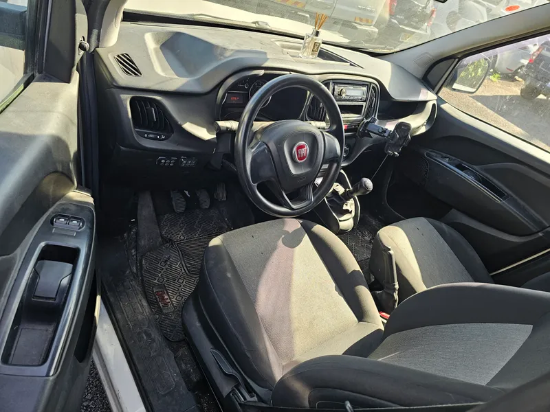 Fiat Doblo 2ème main, 2018, main privée