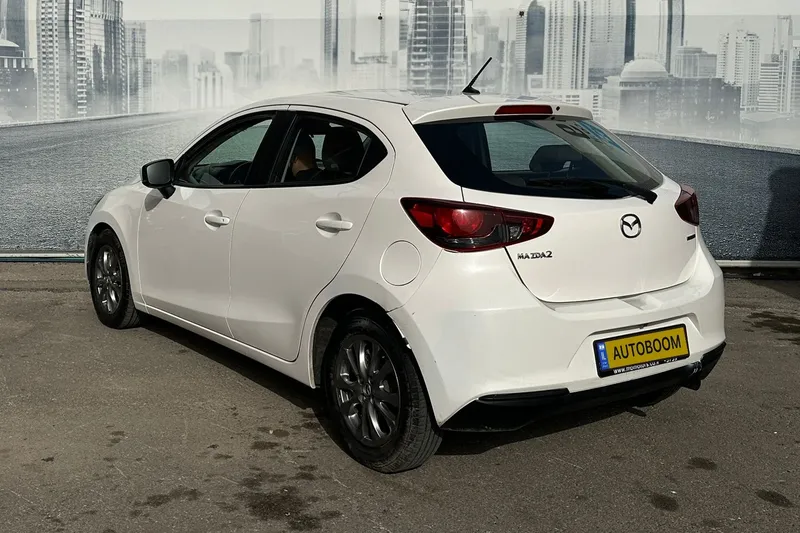 Mazda 2 2nd hand, 2022, private