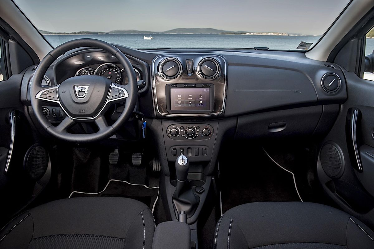 Dacia Sandero 2016. Front seats. Mini 5-doors, 2 generation, restyling