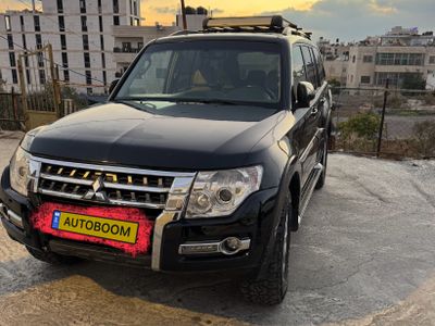 Mitsubishi Pajero 2ème main, 2009, main privée