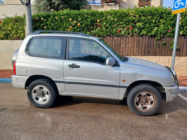 Suzuki Grand Vitara 2ème main, 2004, main privée
