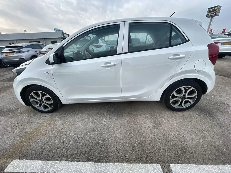 Kia Picanto 2nd hand, 2022, private hand