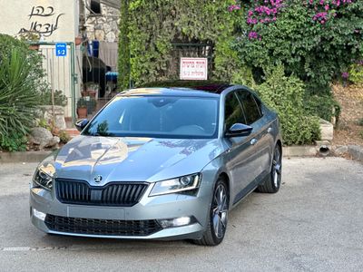 Skoda Superb с пробегом, 2018, частная рука