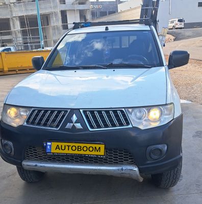 Mitsubishi L200 2nd hand, 2010, private hand
