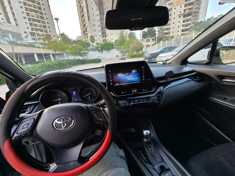 טויוטה C-HR יד 2 רכב, 2017, פרטי