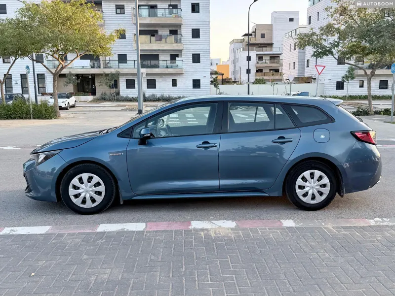 Toyota Corolla 2nd hand, 2019