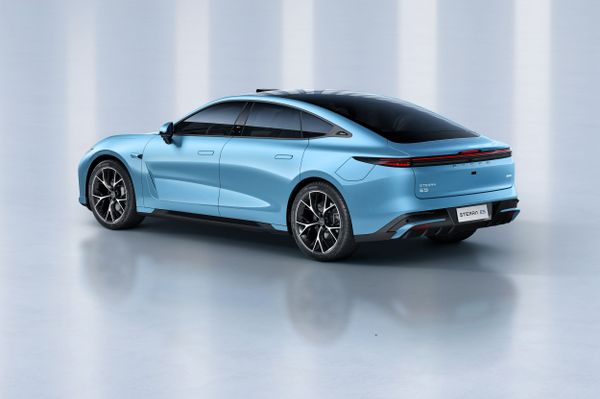 Exeed Sterra ES 2023. Кузов, экстерьер. Седан, 1 поколение