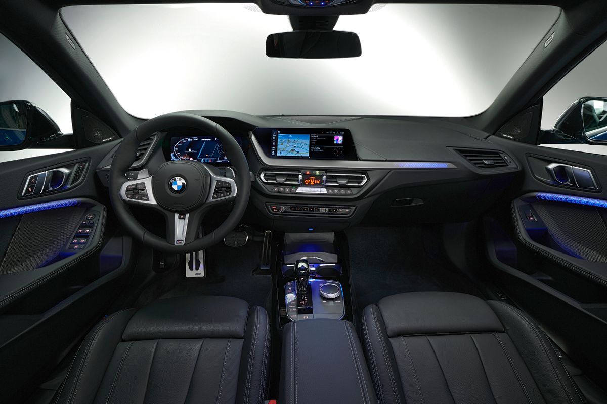 BMW 2 series 2019. Siéges avants. Berline, 1 génération, restyling