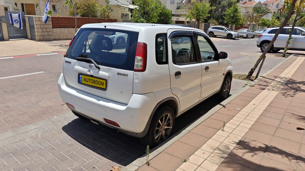 Suzuki Ignis 2ème main, 2006, main privée