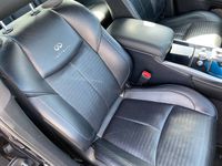 Infiniti M 2nd hand, 2010, private