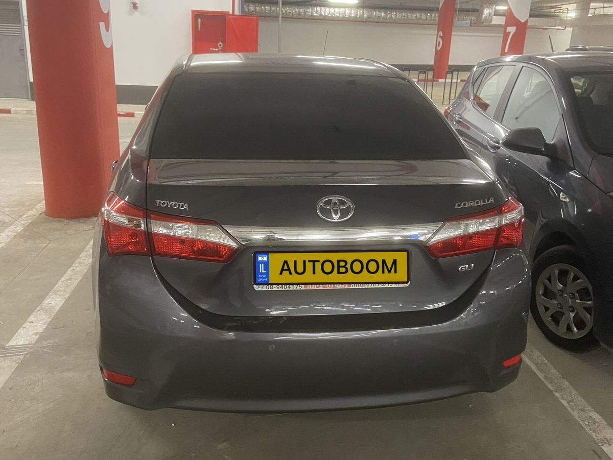 Toyota Corolla 2nd hand, 2013, private hand