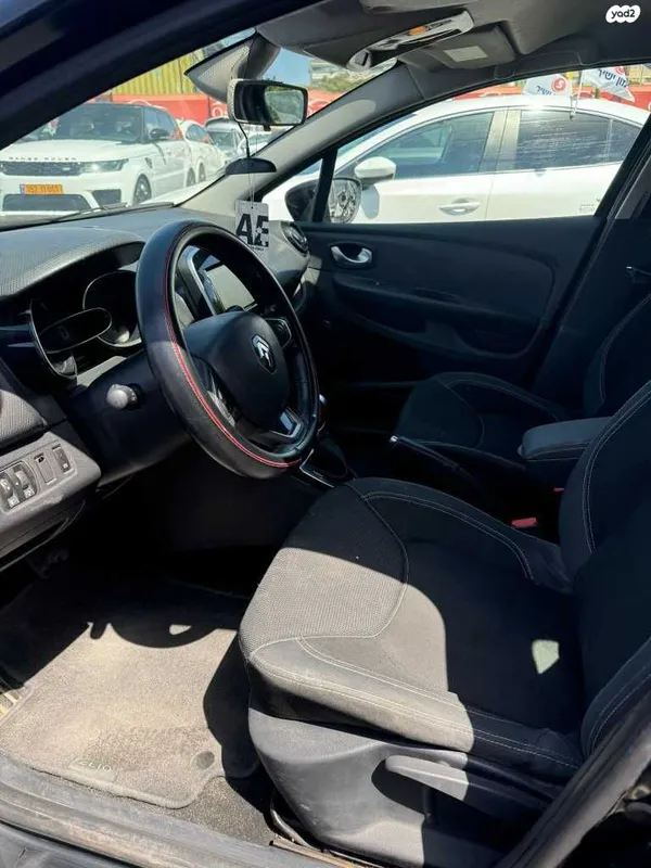 Renault Clio 2nd hand, 2017, private hand