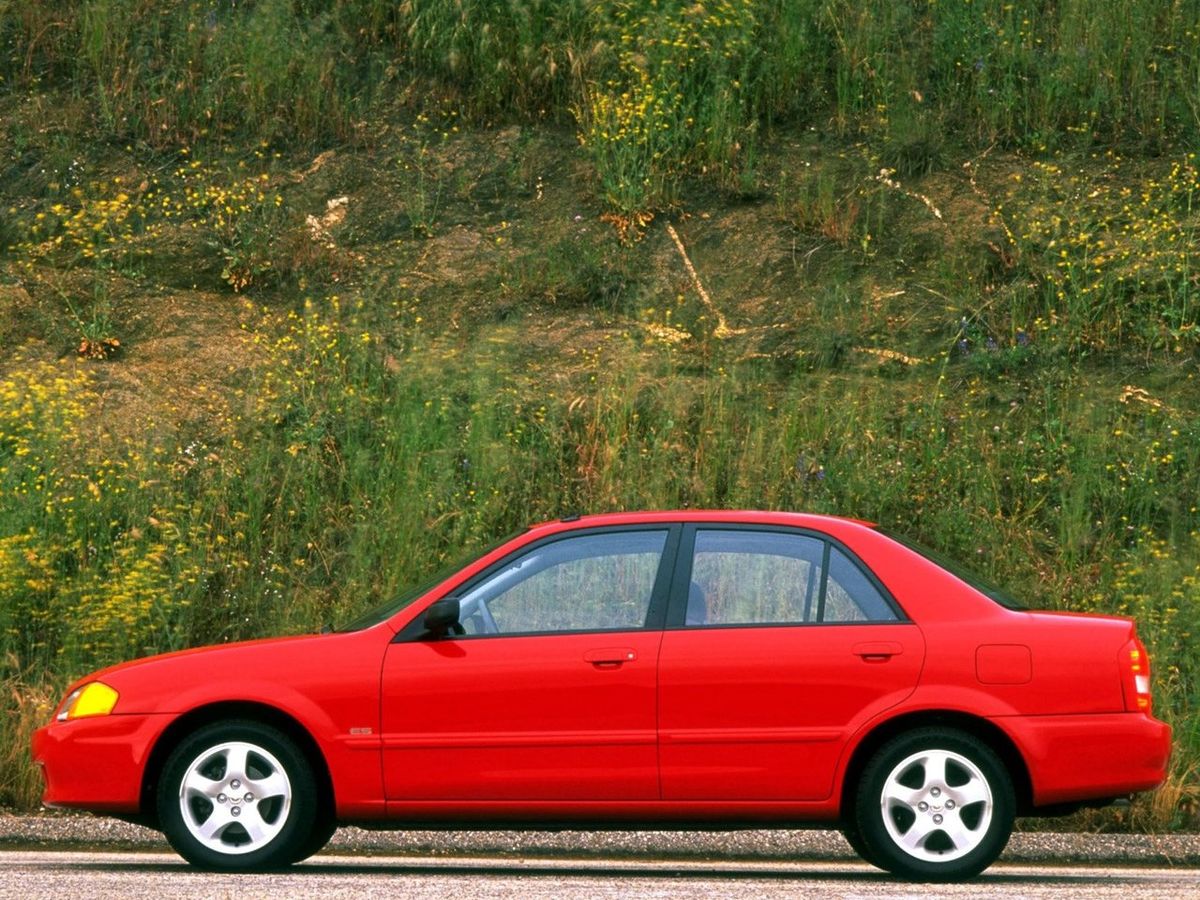 Mazda Protege 1994. Carrosserie, extérieur. Berline, 2 génération