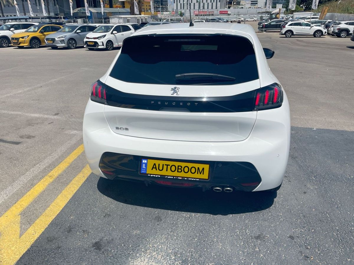 Peugeot 208 2nd hand, 2023, private hand