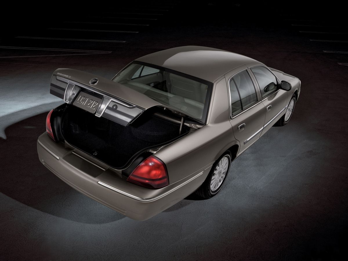 Mercury Grand Marquis 2005. Carrosserie, extérieur. Berline, 4 génération, restyling