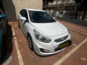 Hyundai i25, 2018, photo