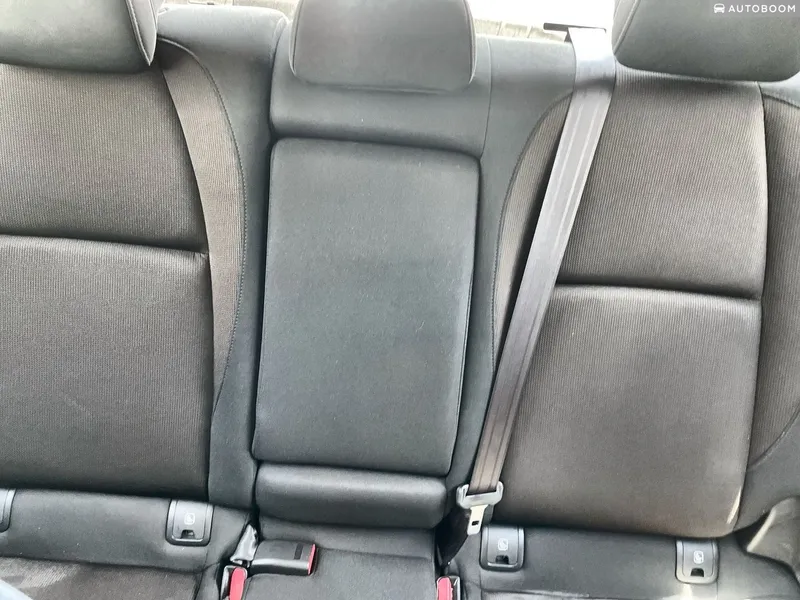 Mazda 3 2nd hand, 2021