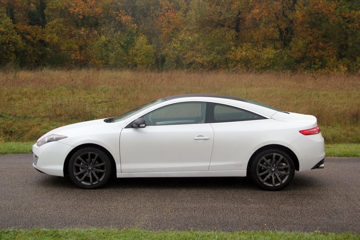 Renault Laguna 2012. Carrosserie, extérieur. Coupé, 3 génération, restyling