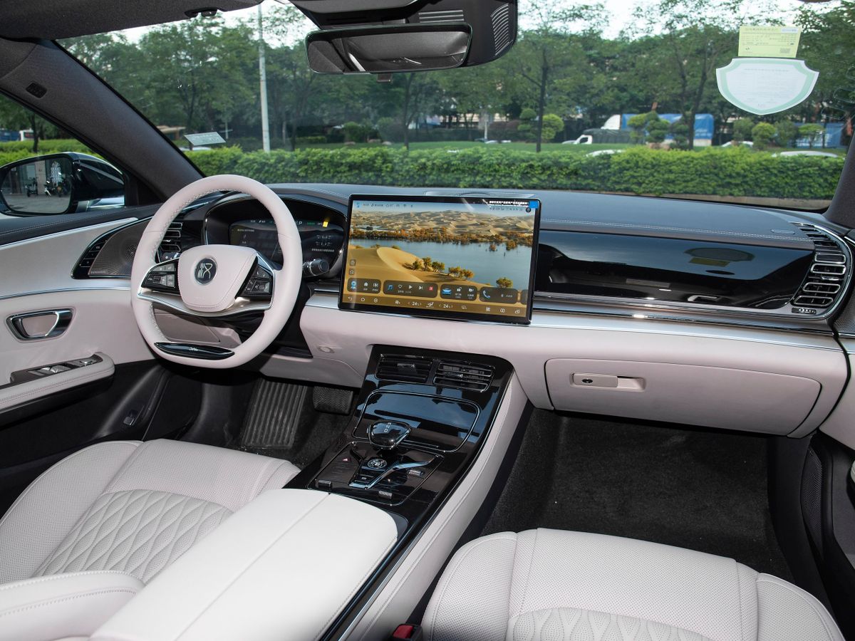 BYD Han 2024. Передние сидения. Седан, 1 поколение, рестайлинг 2