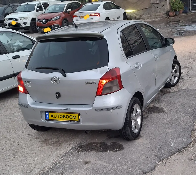 Toyota Yaris 2nd hand, 2007, private