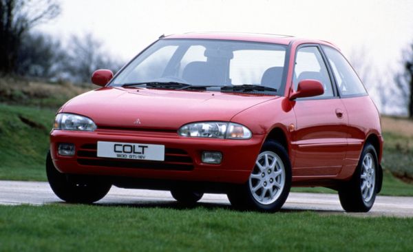 Mitsubishi Colt 1992. Carrosserie, extérieur. Hatchback 3-portes, 4 génération