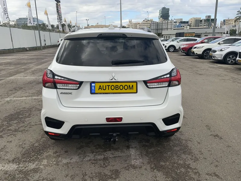 Mitsubishi ASX 2nd hand, 2021