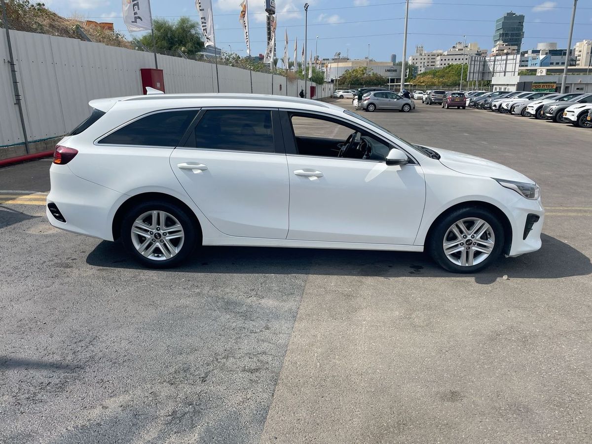 Kia Ceed 2nd hand, 2021