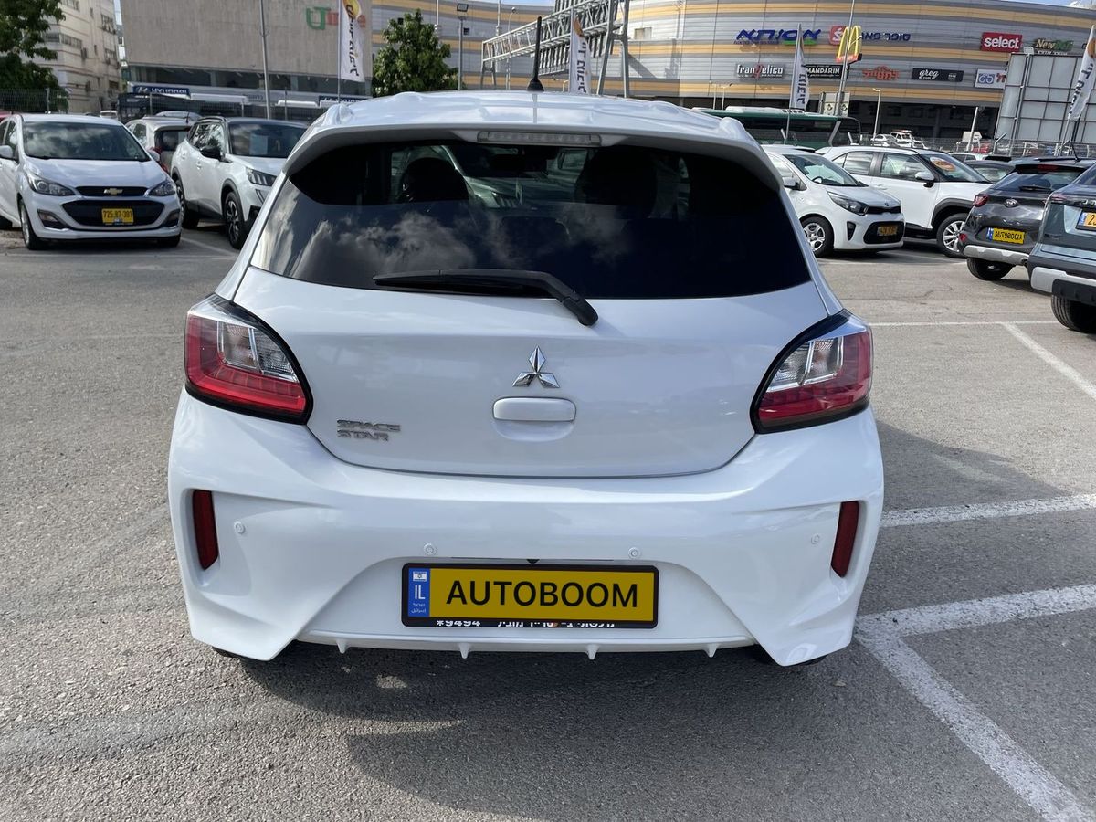 Mitsubishi Space Star с пробегом, 2022