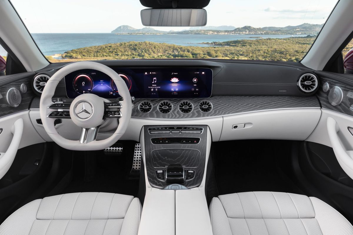 Mercedes E-Class 2020. Front seats. Cabrio, 5 generation, restyling