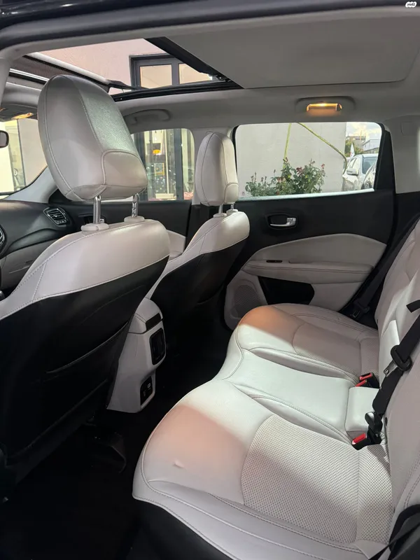 Jeep Compass 2nd hand, 2020, private hand