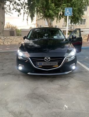 Mazda 3 2nd hand, 2014