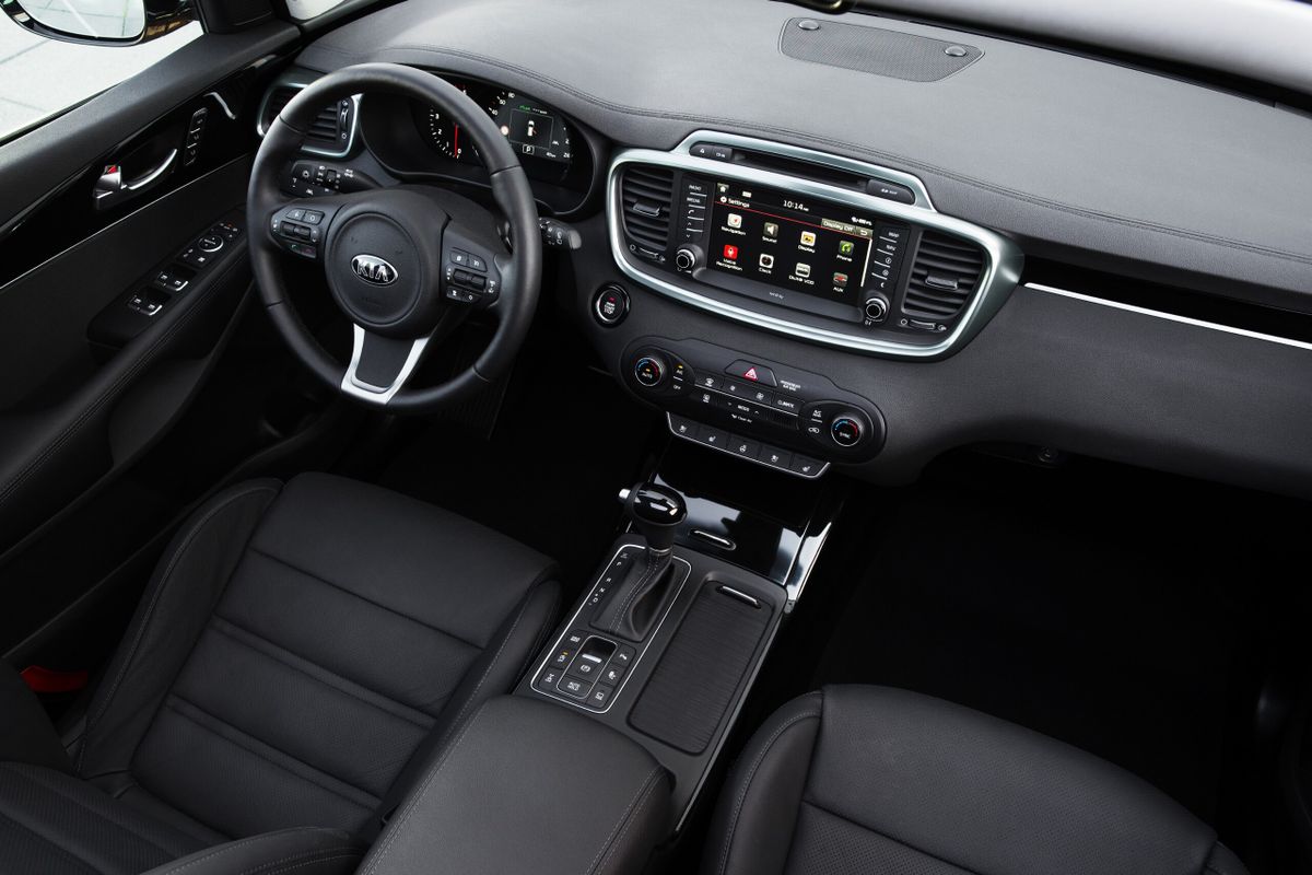 Kia Sorento 2017. Front seats. SUV 5-doors, 3 generation, restyling