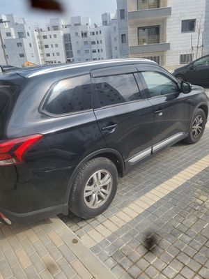 Mitsubishi Outlander 2nd hand, 2020, private hand