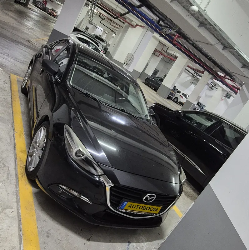 Mazda 3 2nd hand, 2018, private