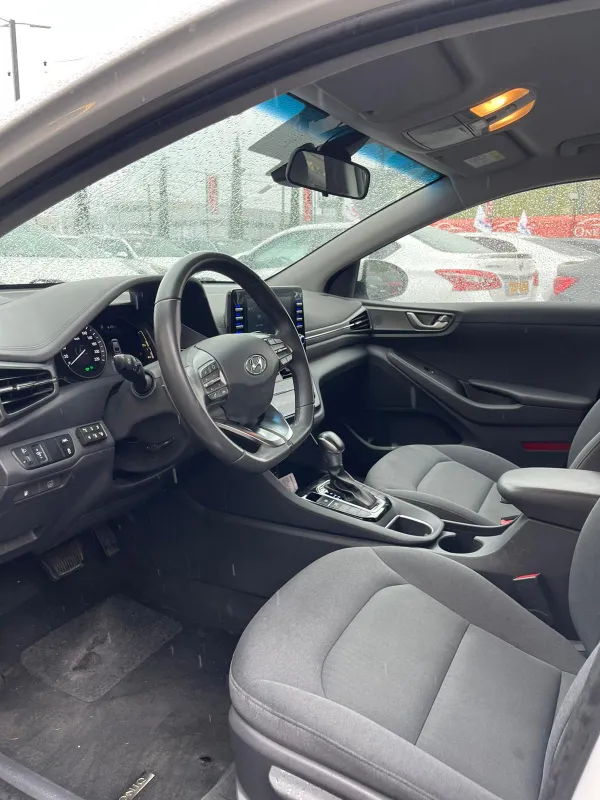 Hyundai IONIQ 2nd hand, 2021, private hand