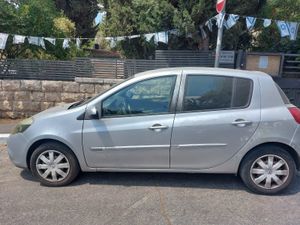 Renault Clio, 2011, photo