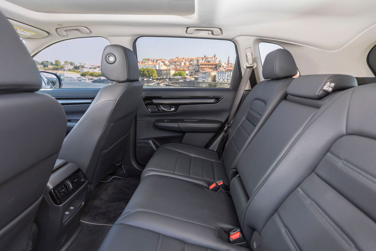Honda CR-V 2022. Задние сидения. SUV 5 дв., 6 поколение