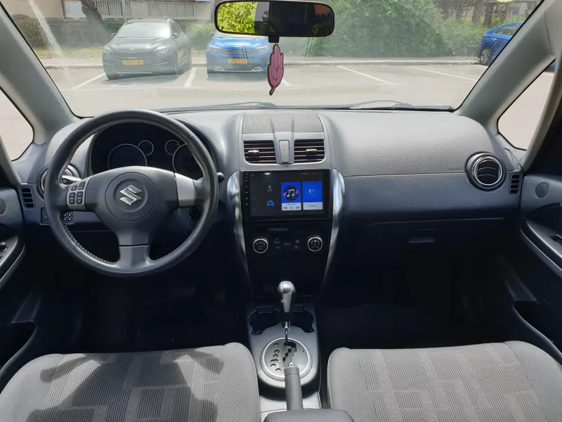 Suzuki SX4 с пробегом, 2011, частная рука