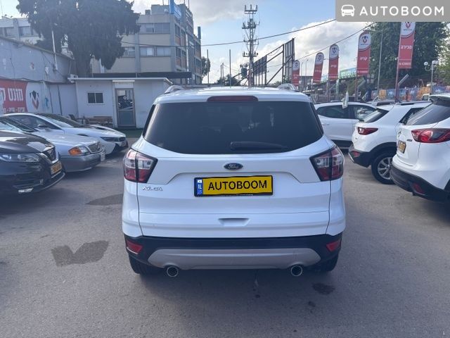 Ford Kuga 2nd hand, 2020, private